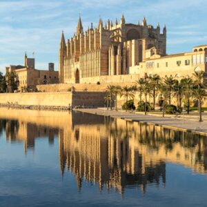 Mallorca Esencial: Costa, Cultura y Calas - 5 Días